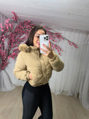 Jaqueta Puffer Cotelê com Capuz e Pelo