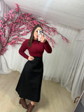 Saia Suede