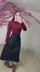 Saia Suede